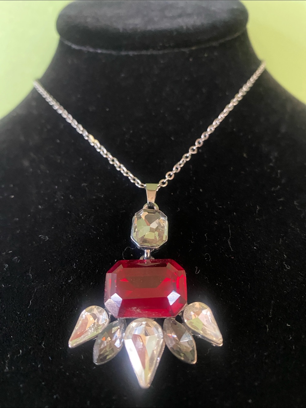 Elegant Red Crystal Pendant Necklace with Clear Accent Stones